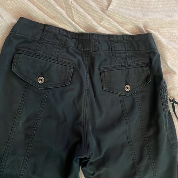 Banana Republic Denim Cropped pants - Picture 5 of 6